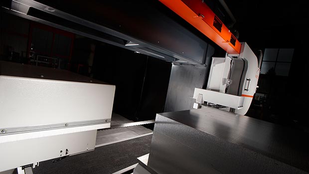 KASTOmaxcut AM 8x22 – standzeitoptimierter, werkzeugschonender und ruhiger Sägeprozess, kurze Nebenzeiten und hohe Präzision bei Aluminium.