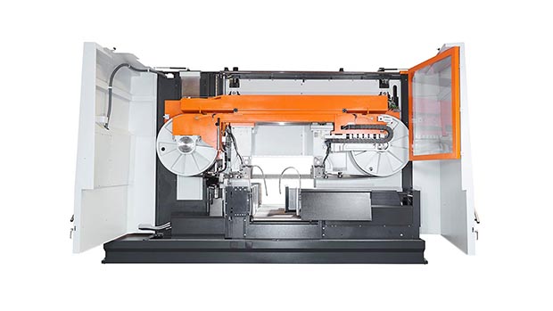 Fully hydraulic KASTOtec AC 8 bandsaw in heavy-duty design for tool steels and hard-to-machine materials such as titanium or Inconel