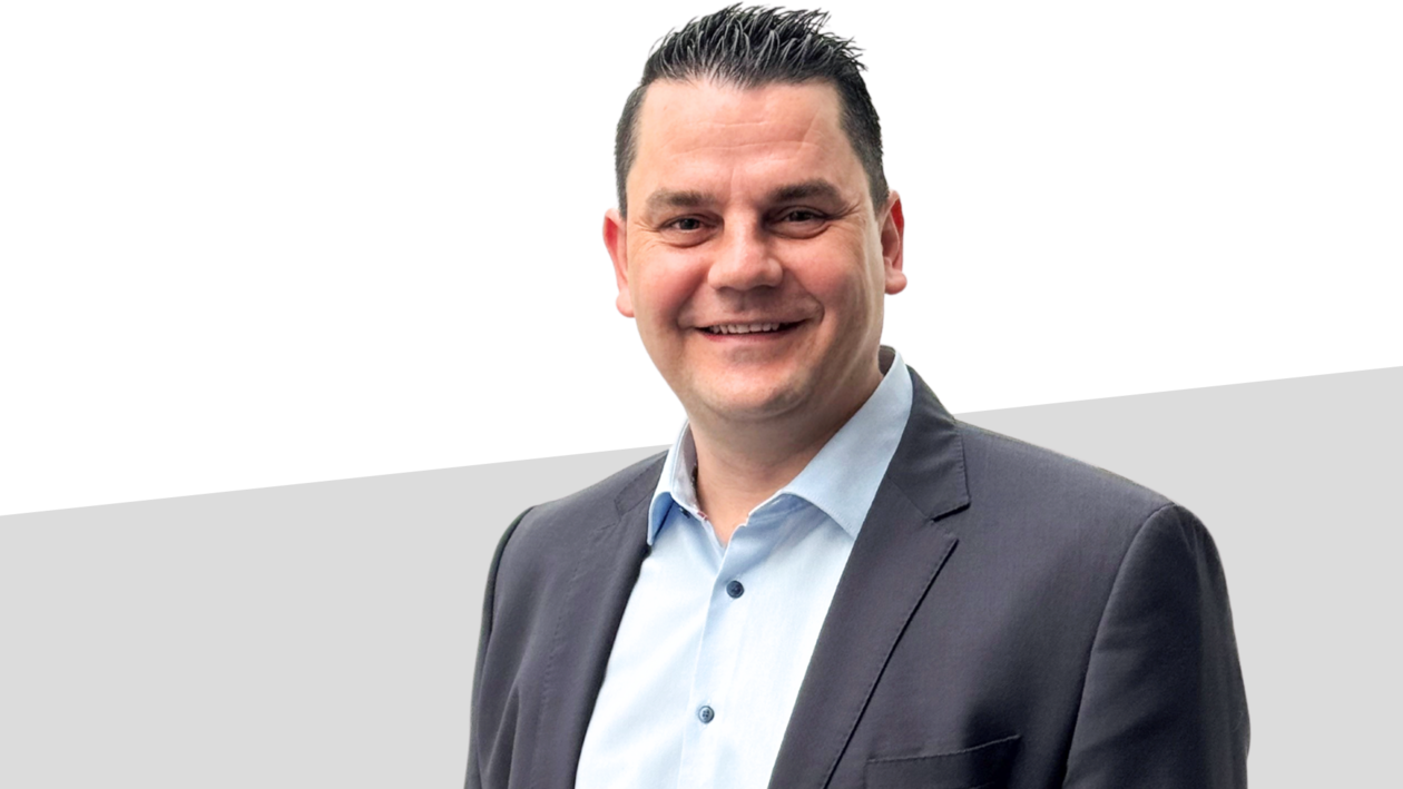 Portrait Alexander Krapp, Head of Sales Team & Technischer Sales Manager