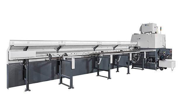 Automatisierte Sägelinie mit Materialzuführung und Fördertechnik für Stabstahl